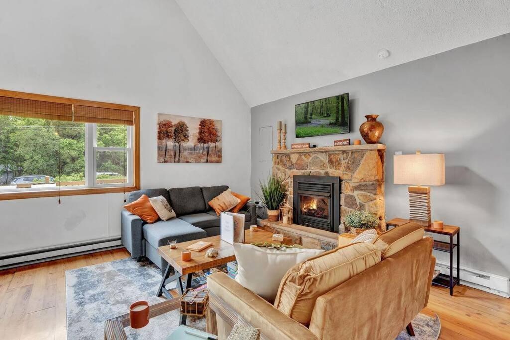 The Sage Chalet In Emerald Lakes, Poconos! Long Pond Εξωτερικό φωτογραφία