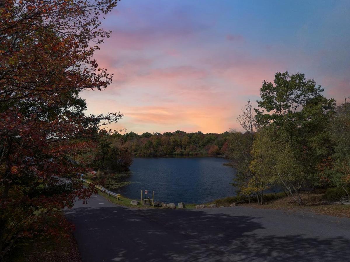 The Sage Chalet In Emerald Lakes, Poconos! Long Pond Εξωτερικό φωτογραφία