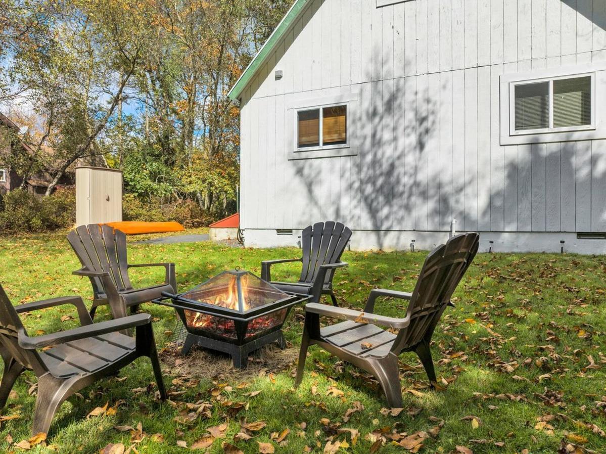 The Sage Chalet In Emerald Lakes, Poconos! Long Pond Εξωτερικό φωτογραφία